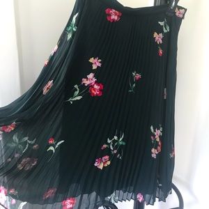 Ann Taylor Deep Teal Midi Pleated Flowers Skirt